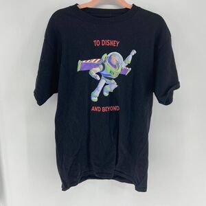 Disneyland Buzz Lightyear To Disney & Beyond short sleeve t shirt unisex medium